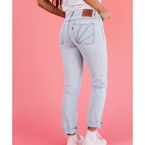 Levi’s Slim Fit Straight Leg Vintage Jeans Sz 29